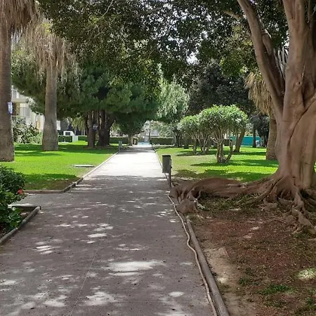 Sea View In بينالماذينا