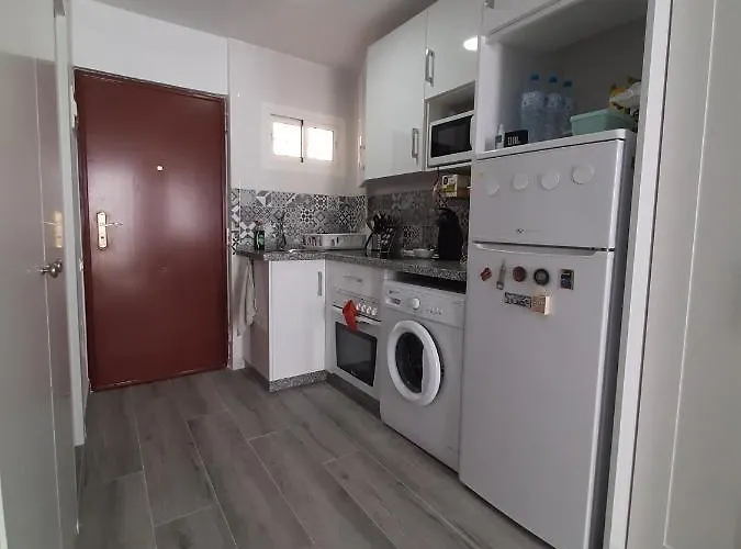 شقة Sea View In بينالماذينا
